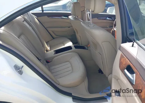 2012 Mercedes-Benz Cls 550 z USA, uszkodzony, nr VIN WDDLJ7DB3CA030659